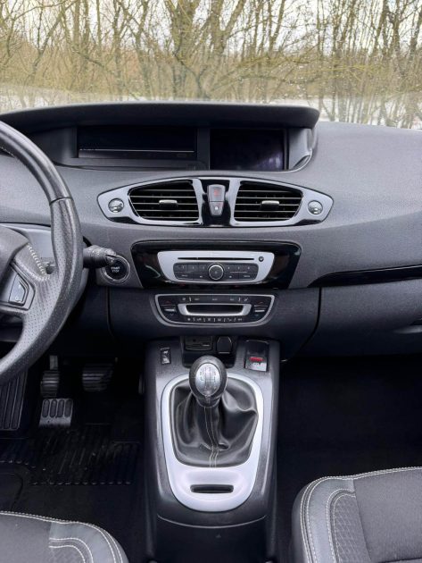 RENAULT SCENIC III 1.5 DCI 110CH BOSE  2015