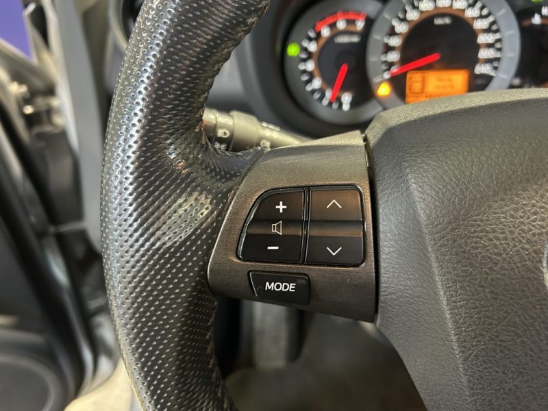 TOYOTA RAV 4 2.2 D 150 LIFE 2WD TRÈS BON ÉTAT