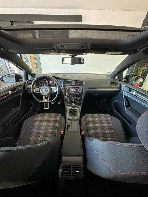 VOLKSWAGEN GOLF VII 2.0 TSI 220CH GTI - Chaine de distribution - Entretient complet volkswagen 