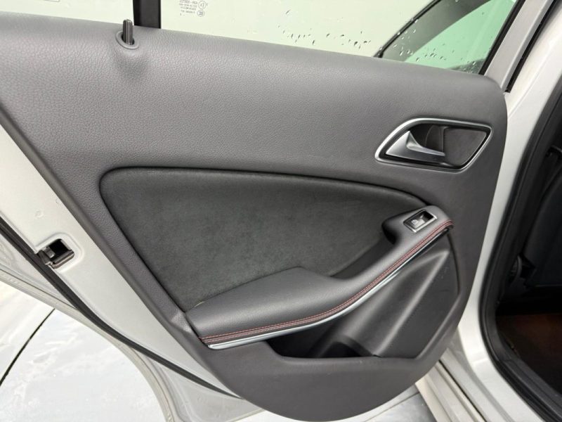 MERCEDES CLASSE A 200 CDI PACK AMG 135CV  BVA GARANTIE 12 MOIS