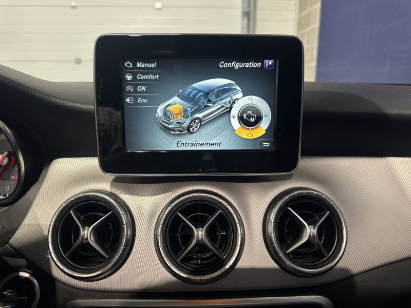 MERCEDES-BENZ CLA Shooting Brake 200d Selection 7G-DCT - Toit Ouvrant - SUIVI COMPLET MERCEDES