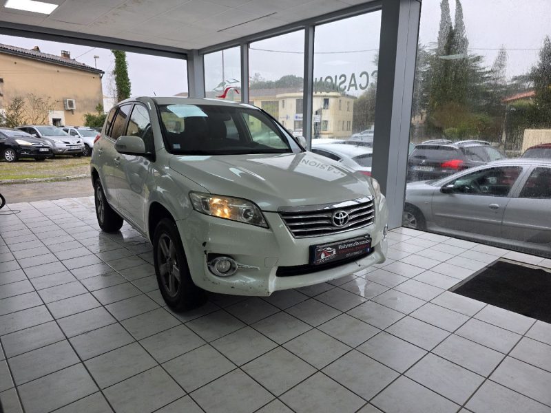 TOYOTA RAV4 150 D-4D FAP LOUNGE 4WD ANNEE 2013 227000KM