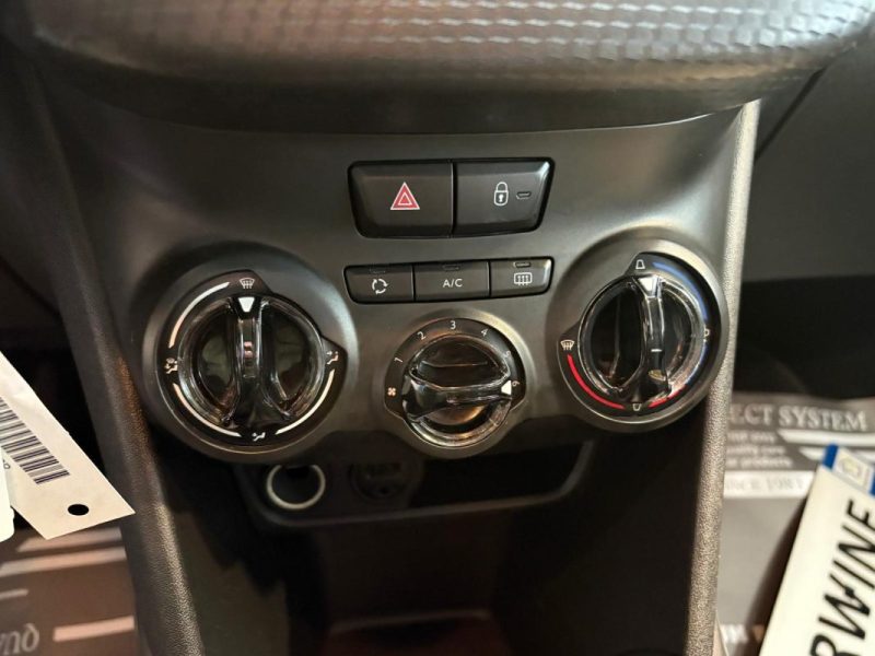 Peugeot 2008 II 1.6 BlueHDi 100ch 🚙 Style ✨ CarPlay 📱 Radar 🔊 Reprise 🔄 Garantie 🛡️