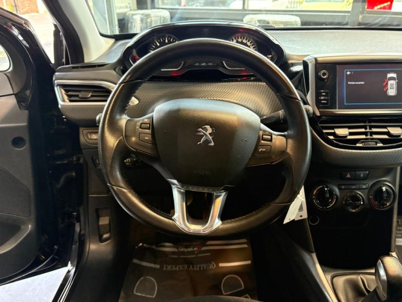 Peugeot 2008 II 1.6 BlueHDi 100ch 🚙 Style ✨ CarPlay 📱 Radar 🔊 Reprise 🔄 Garantie 🛡️