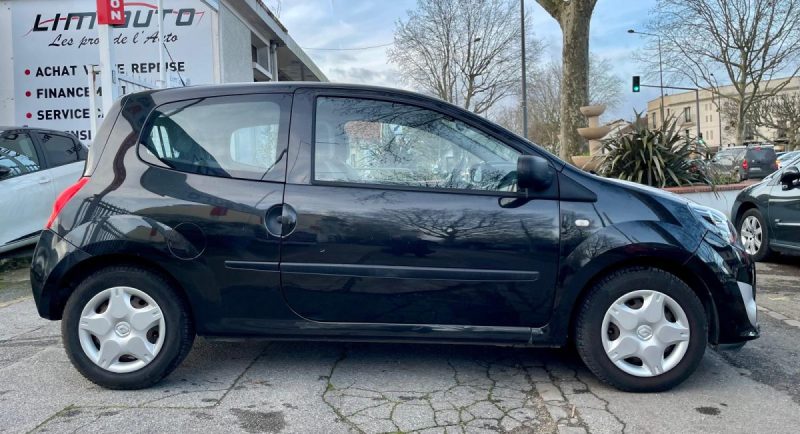 RENAULT TWINGO II 1.2 16V 75 AUTHENTIQUE *1ERE MAIN* 