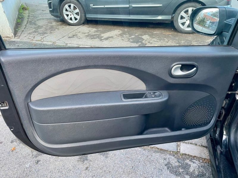 RENAULT TWINGO II 1.2 16V 75 AUTHENTIQUE *1ERE MAIN* 