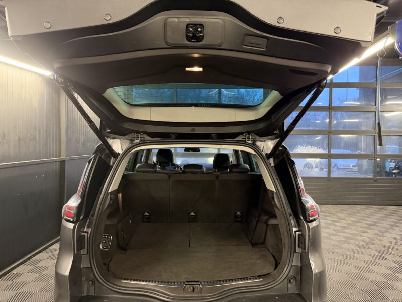 RENAULT GRAND ESPACE 5 V INTENS 1.6 DCI 160 7 PLACES BOITE AIUTOMATIQUE CUIR ATTELAGE Garantie 1 an