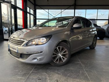 PEUGEOT 308 II 1.2 PURETECH 110CH STYLE - 📱 Bluetooth - ✅Reprise possible