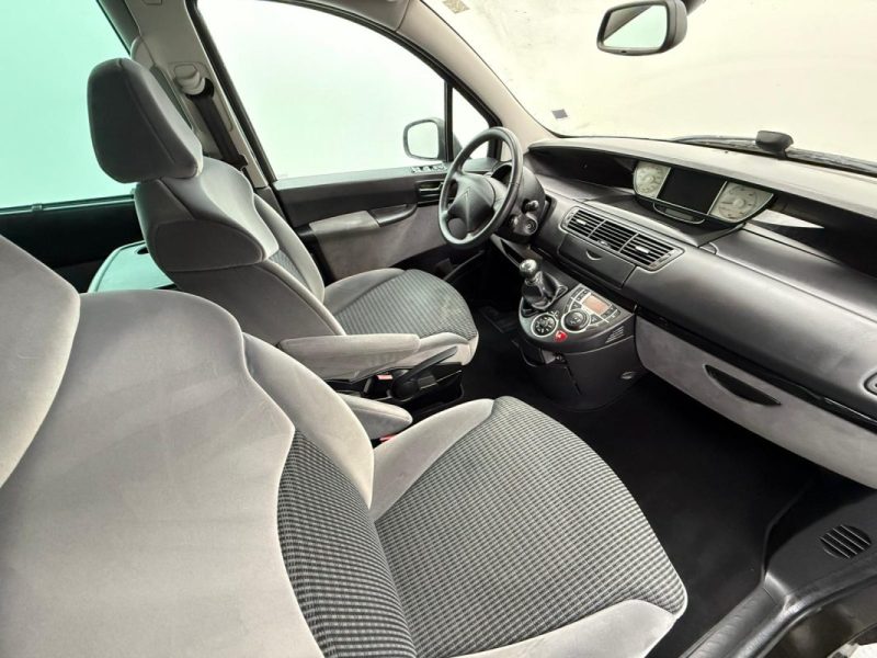 CITROEN C8 MILLENIUM 2.0 HDI 136 CV 7PLACES GARANTIE 12 MOIS