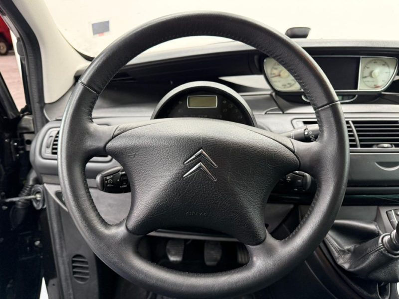 CITROEN C8 MILLENIUM 2.0 HDI 136 CV 7PLACES GARANTIE 12 MOIS