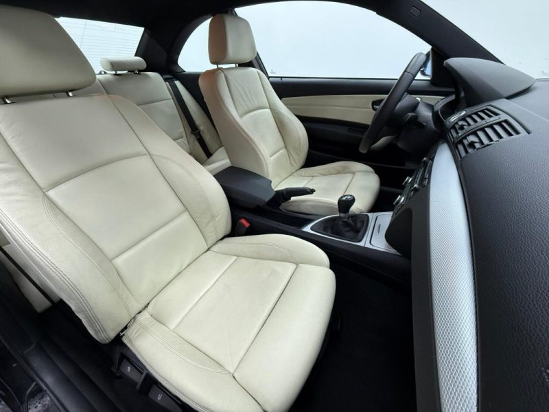 BMW SERIE 1 120D PACK M 177CV GARANTIE 12 MOIS
