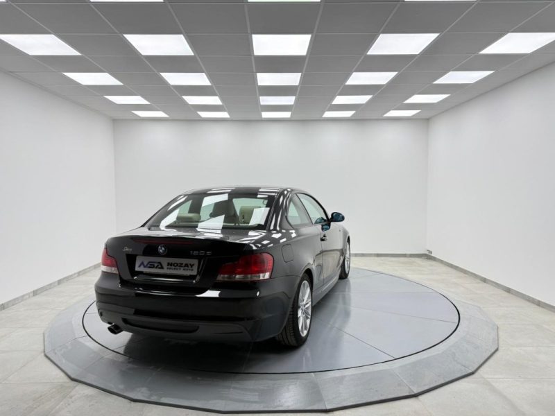 BMW SERIE 1 120D PACK M 177CV GARANTIE 12 MOIS