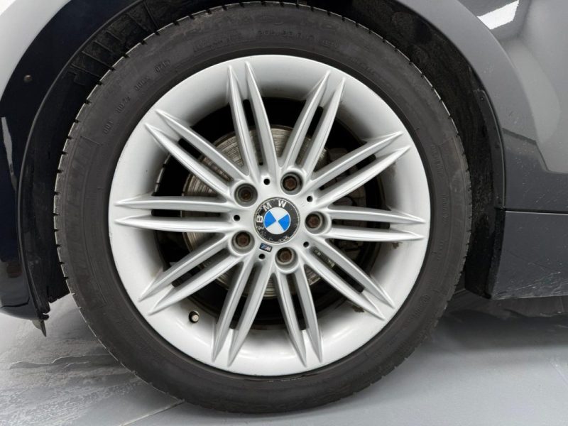 BMW SERIE 1 120D PACK M 177CV GARANTIE 12 MOIS