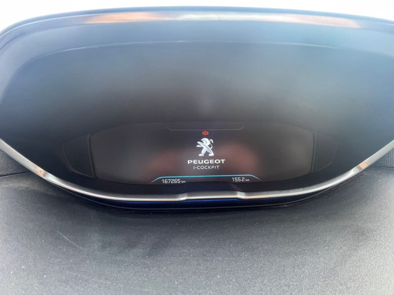 PEUGEOT 3008 1.5 BLUEHDI 130CH - ALLURE- SUIVI COMPLET - GARANTIE 6 MOIS -PRET A PARTIR