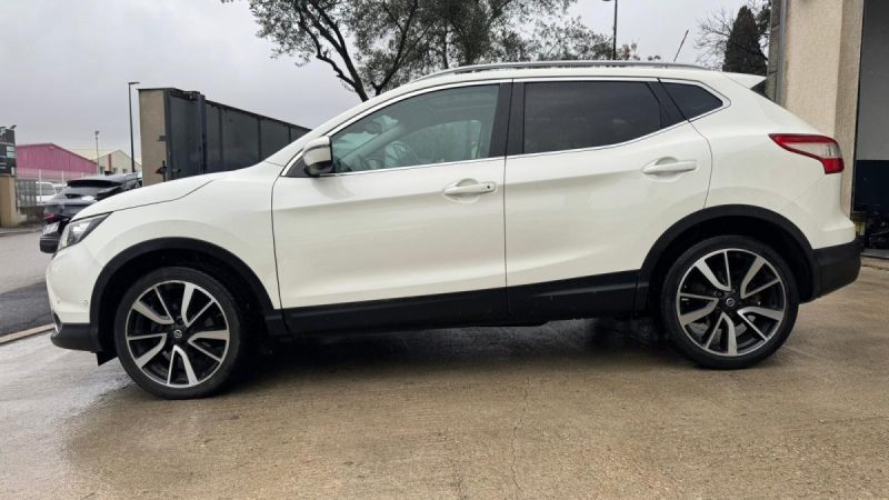 NISSAN QASHQAI 2 1.5 DCI 110CH FULL OPTIONS TEKNA