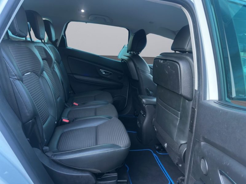 RENAULT GRAND SCENIC IV 1.6 DCI 160CH ENERGY INTENS EDC 