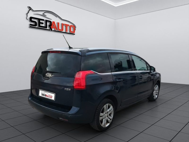 PEUGEOT 5008 2.0 BLUE HDI 150 ALLURE / 7 PLACES