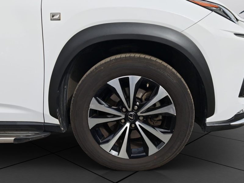 LEXUS NX300H 300H 2WD F- SPORT EXECUTIVE / 1ERE MAIN 