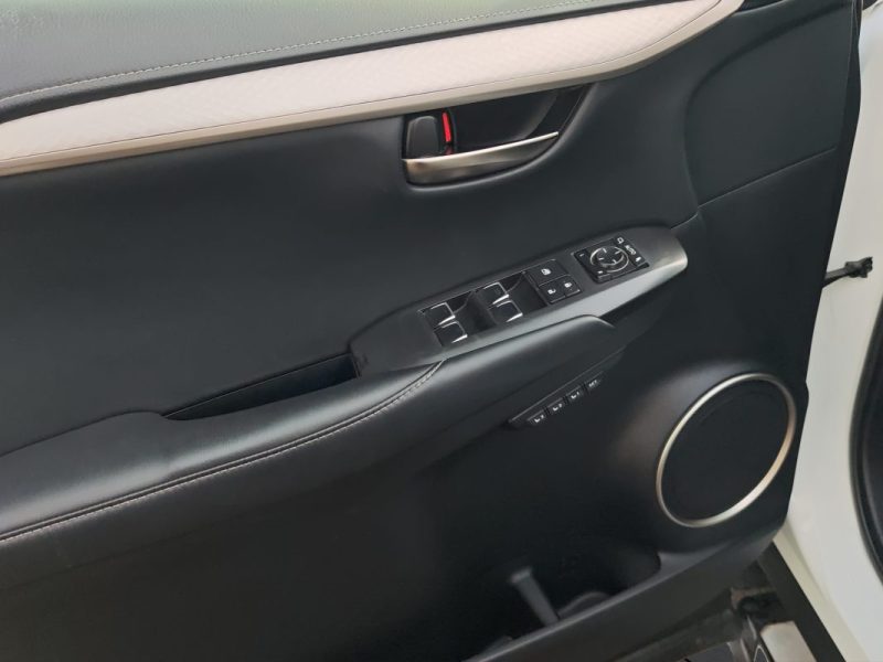 LEXUS NX300H 300H 2WD F- SPORT EXECUTIVE / 1ERE MAIN 