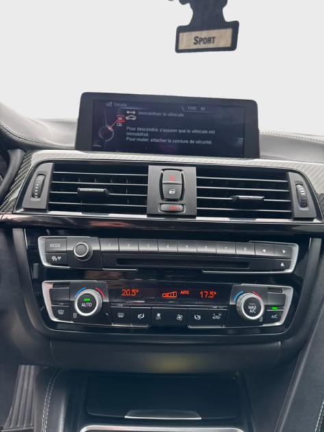 BMW M4 COUPÉ 431/ ECH SPORT / HARMAN / TOIT CARBONE