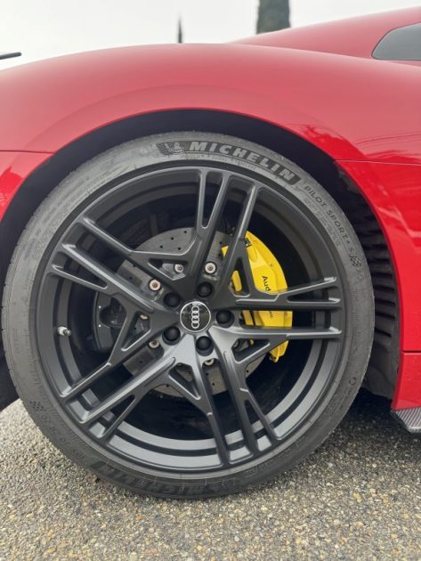 AUDI R8 V10 QUATTRO 540  / PACK SPORT / B&O / CARBONE / CERAMIC