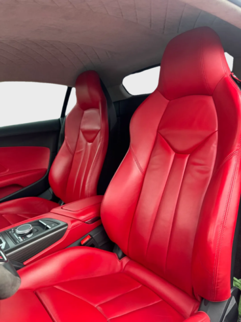 AUDI R8 V10 QUATTRO 540  / PACK SPORT / B&O / CARBONE / CERAMIC
