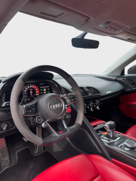 AUDI R8 V10 QUATTRO 540  / PACK SPORT / B&O / CARBONE / CERAMIC