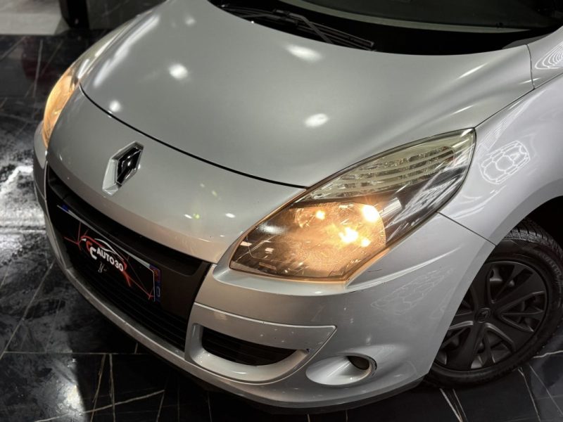 RENAULT SCENICIII 1.5 DCI 85 AUTHENTIQUE 2010
