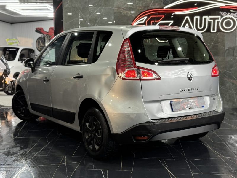 RENAULT SCENICIII 1.5 DCI 85 AUTHENTIQUE 2010