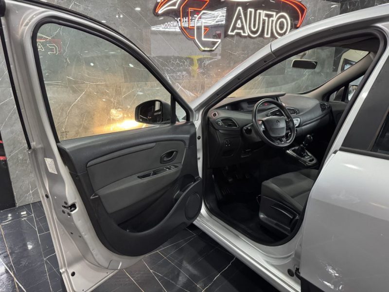 RENAULT SCENICIII 1.5 DCI 85 AUTHENTIQUE 2010