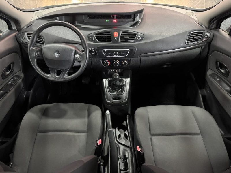 RENAULT SCENICIII 1.5 DCI 85 AUTHENTIQUE 2010