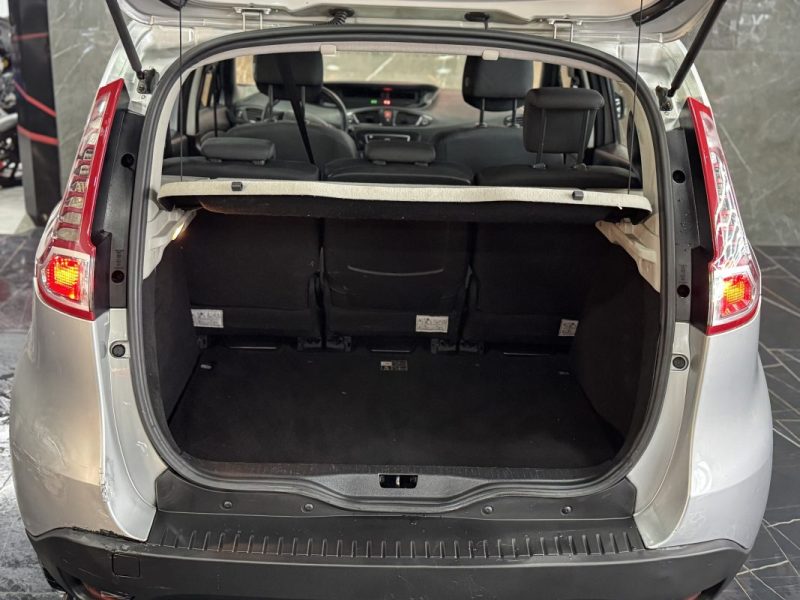 RENAULT SCENICIII 1.5 DCI 85 AUTHENTIQUE 2010