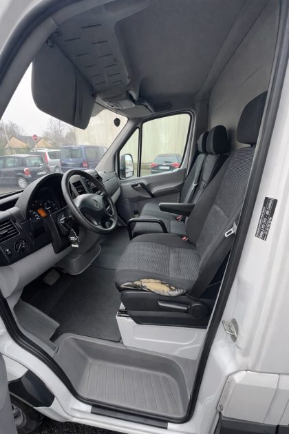 DEPANNEUSE MERCEDES 516 CDI BOITE AUTO 5M