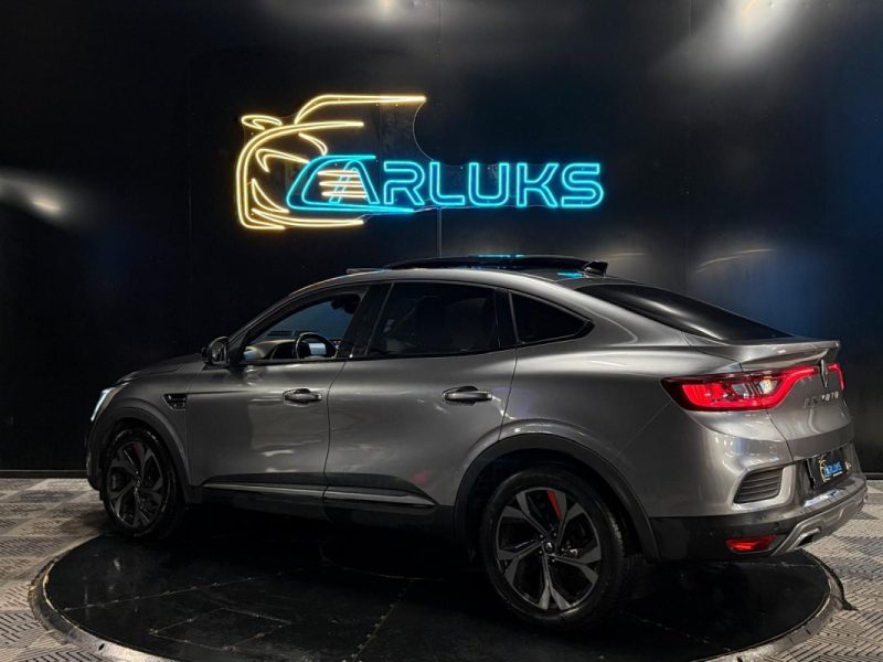 RENAULT ARKANA RS Line 1.3 tce 160CH e-TECH / TOIT OUVRANT + VOLANT CHAUFFANT  / 