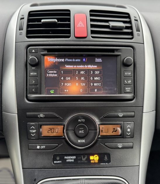 Toyota Auris 1.4 D-4D 90 cv Phase 2 / 64000 km 1ER Main