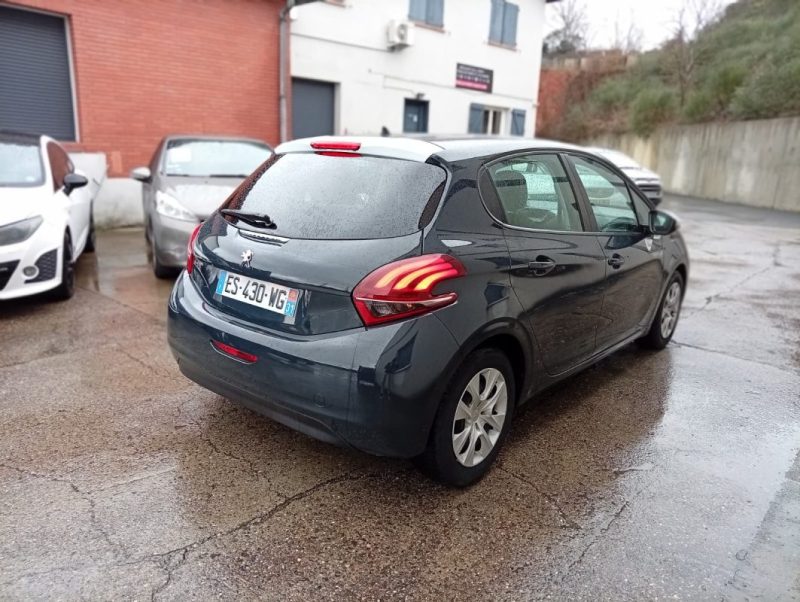 PEUGEOT 208 1.2 PURETECH 68CH LIKE 5P 2017