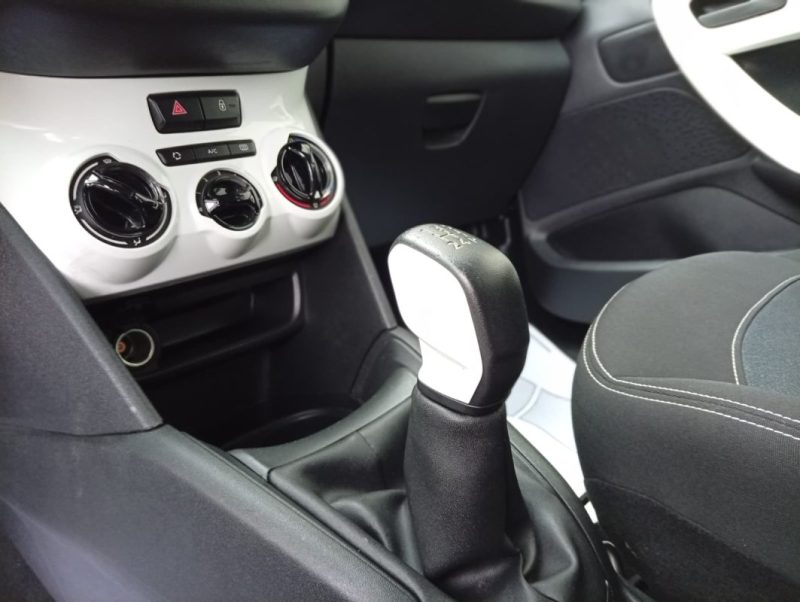 PEUGEOT 208 1.2 PURETECH 68CH LIKE 5P 2017