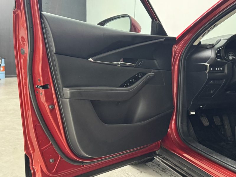 MAZDA CX-30 2.0 E-SKYACTIV 122Cv - Business Executive - BVM - Garantie 12 mois