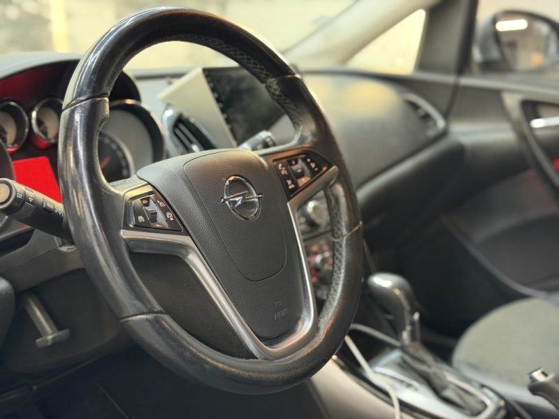OPEL ASTRA 2.0 CDTI 165CH FAP COSMO AUTOMATIQUE 2014