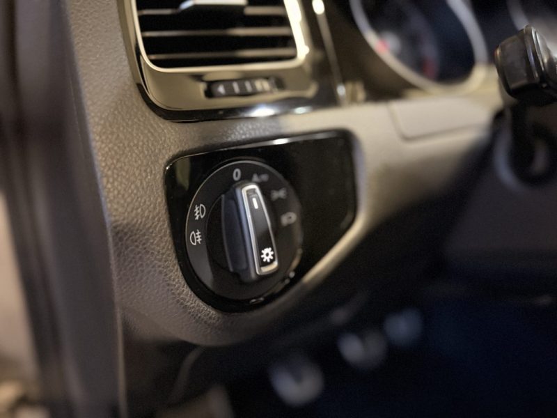 GOLF 7 R-LINE - 1.4 L TFSI - 125 ch - 2016 - BVM - SIEGES CHAUFFANTS - Caméra de Recul - 2 ème main 