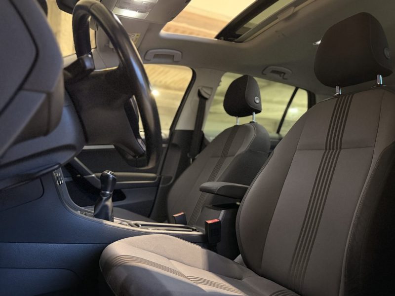 GOLF 7 R-LINE - 1.4 L TFSI - 125 ch - 2016 - BVM - SIEGES CHAUFFANTS - Caméra de Recul - 2 ème main 