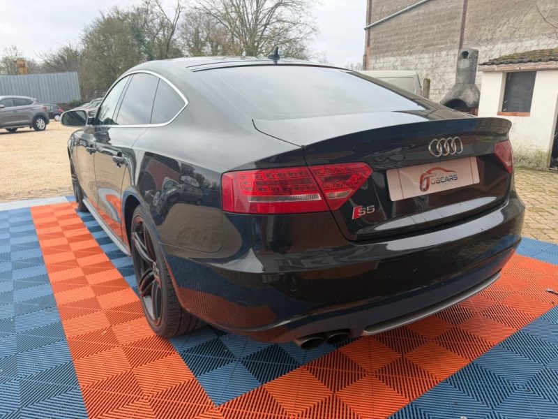AUDI S5 3.0 TFSI - 24V V6 TURBO QUATTRO 2010