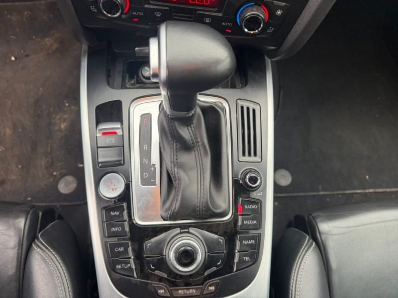 AUDI S5 3.0 TFSI - 24V V6 TURBO QUATTRO 2010