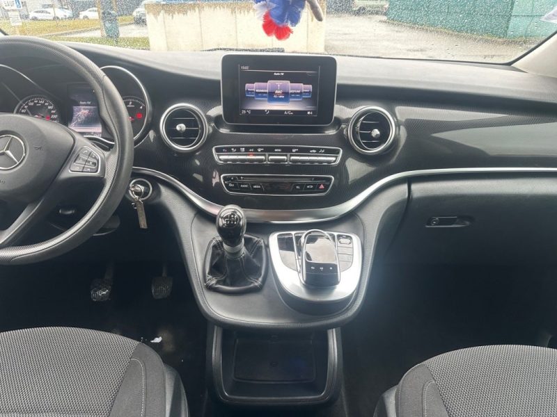 MERCEDES BENZ CLASSE V 6 PLACES 220CDI 160CV 2014