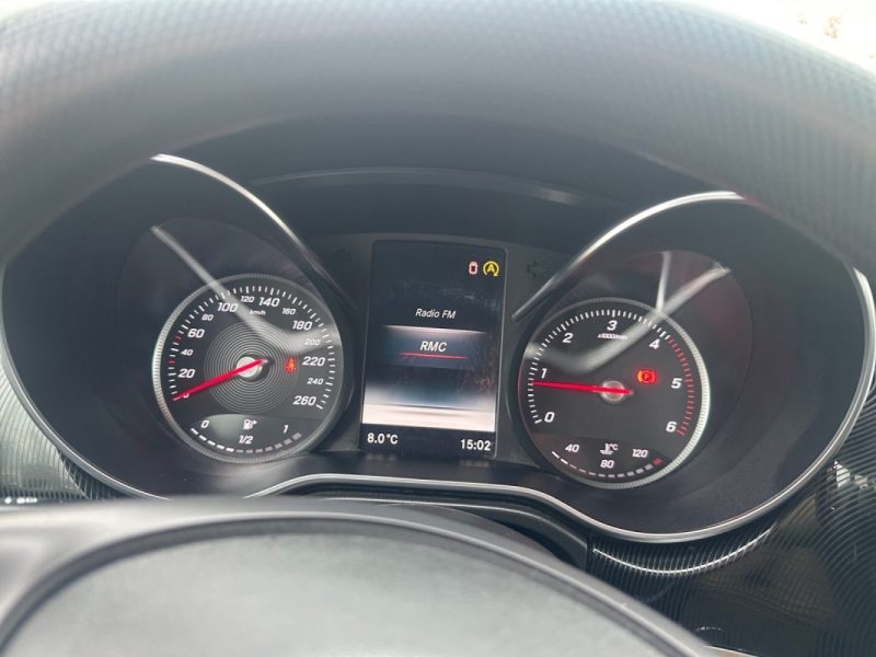 MERCEDES BENZ CLASSE V 6 PLACES 220CDI 160CV 2014