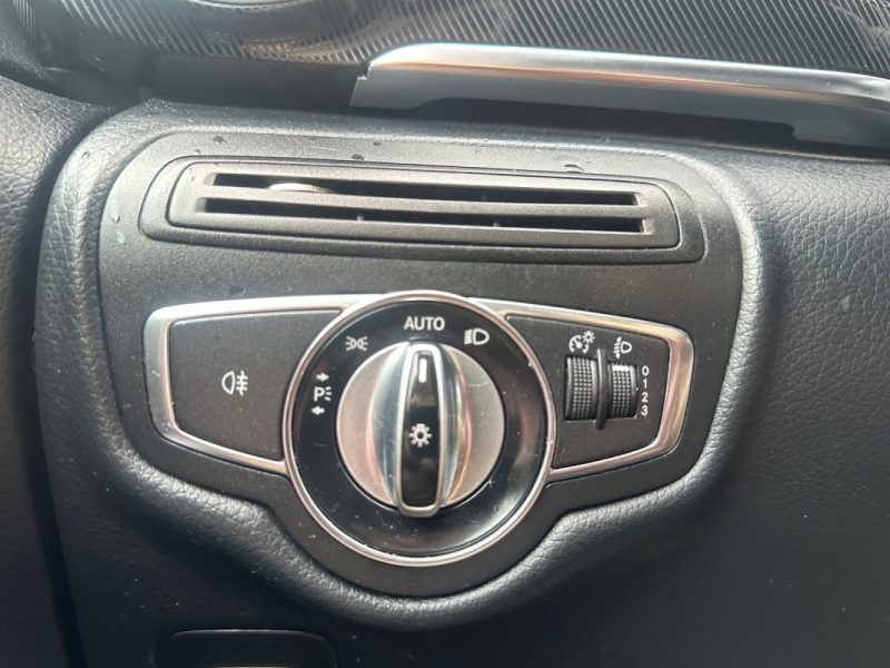 MERCEDES BENZ CLASSE V 6 PLACES 220CDI 160CV 2014