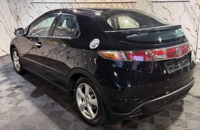 HONDA CIVIC 1.4 DSI COMFORT 2008 - 76 003Kms - Boite Manuelle - Parfait Etat - Suivit HONDA