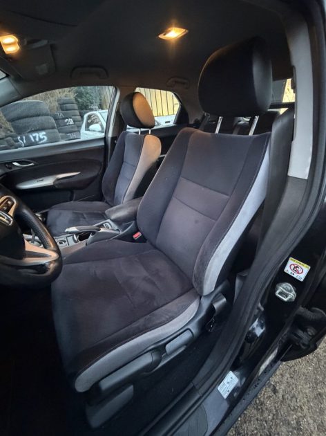 HONDA CIVIC 1.4 DSI COMFORT 2008 - 76 003Kms - Boite Manuelle - Parfait Etat - Suivit HONDA
