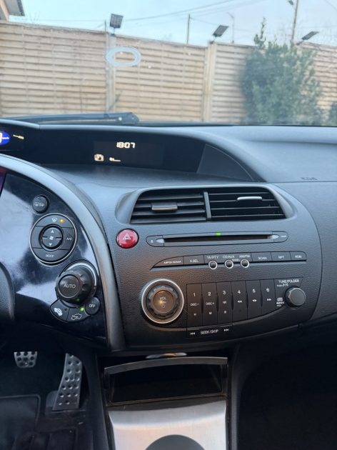 HONDA CIVIC 1.4 DSI COMFORT 2008 - 76 003Kms - Boite Manuelle - Parfait Etat - Suivit HONDA