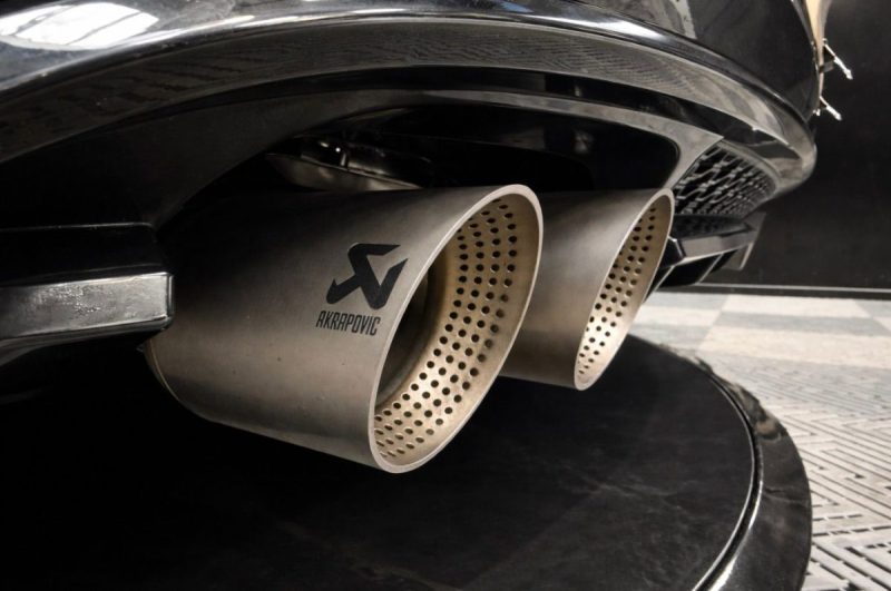 VOLKSWAGEN GOLF VII R 2.0 TSI 380 ch 4MOTION DSG7 / AKRAPOVIC + DYN AUDIO + STAGE 1 / 2020